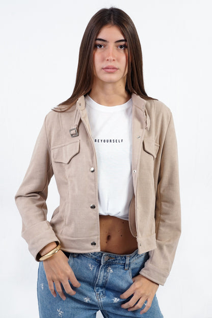 Scamosciato con bottoni